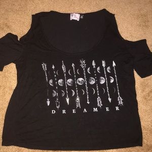 Black tee shirt